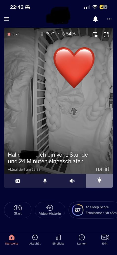 Nanit App mit Nachtsicht Temperatur und Sleep Score